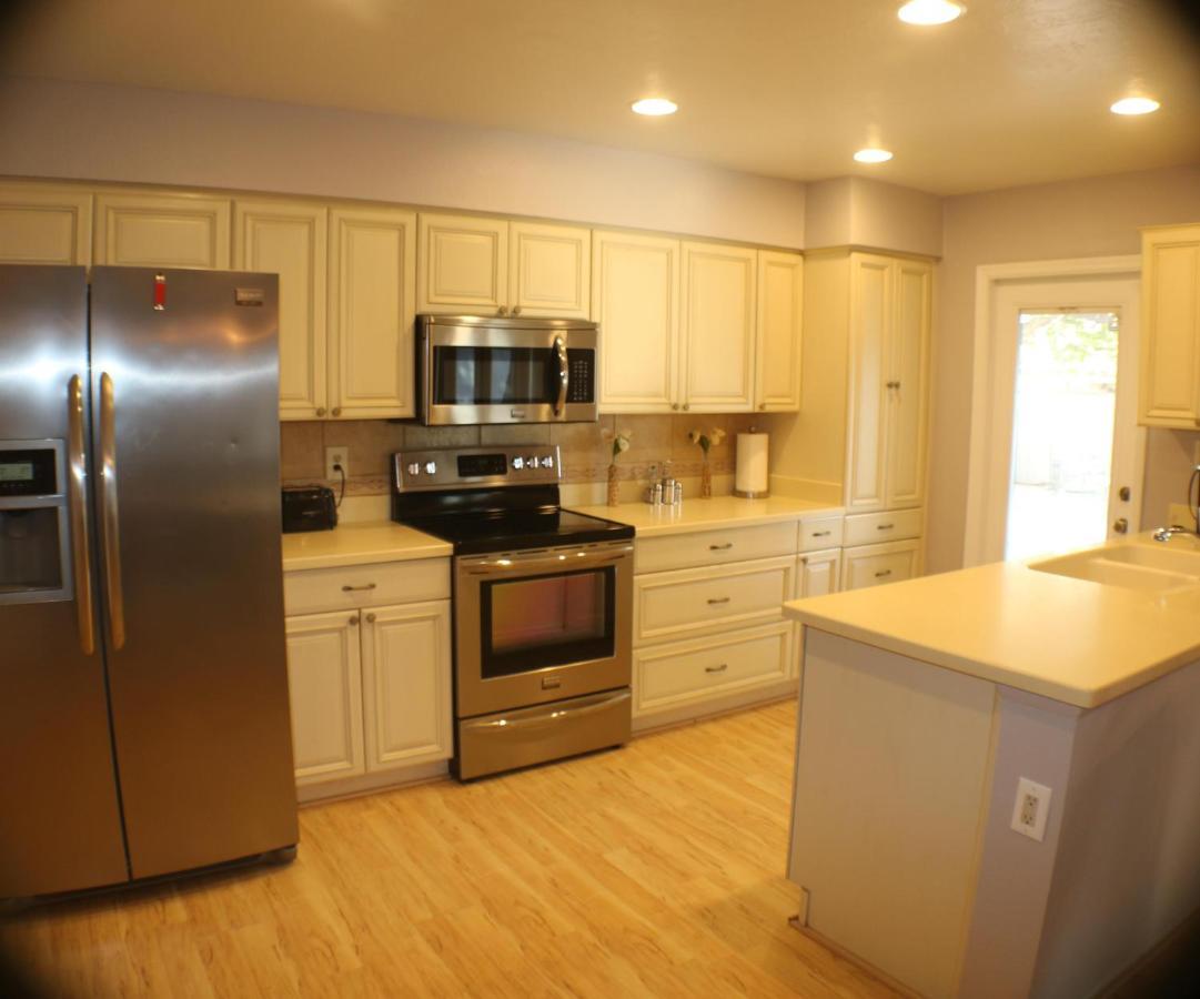 Tempe Escape With Heated Pool, Billiards & Firepit Fun Exterior foto